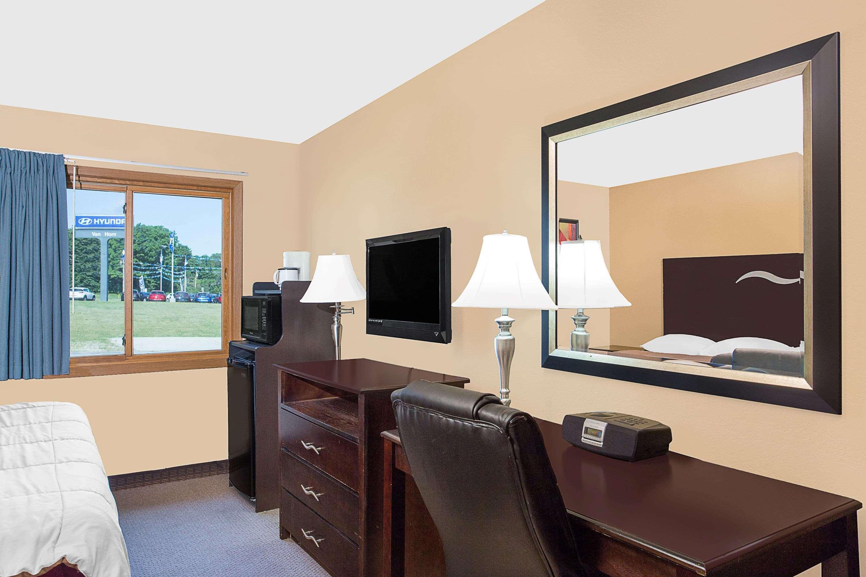Super 8 By Wyndham Sheboygan Wi Μοτέλ Εξωτερικό φωτογραφία
