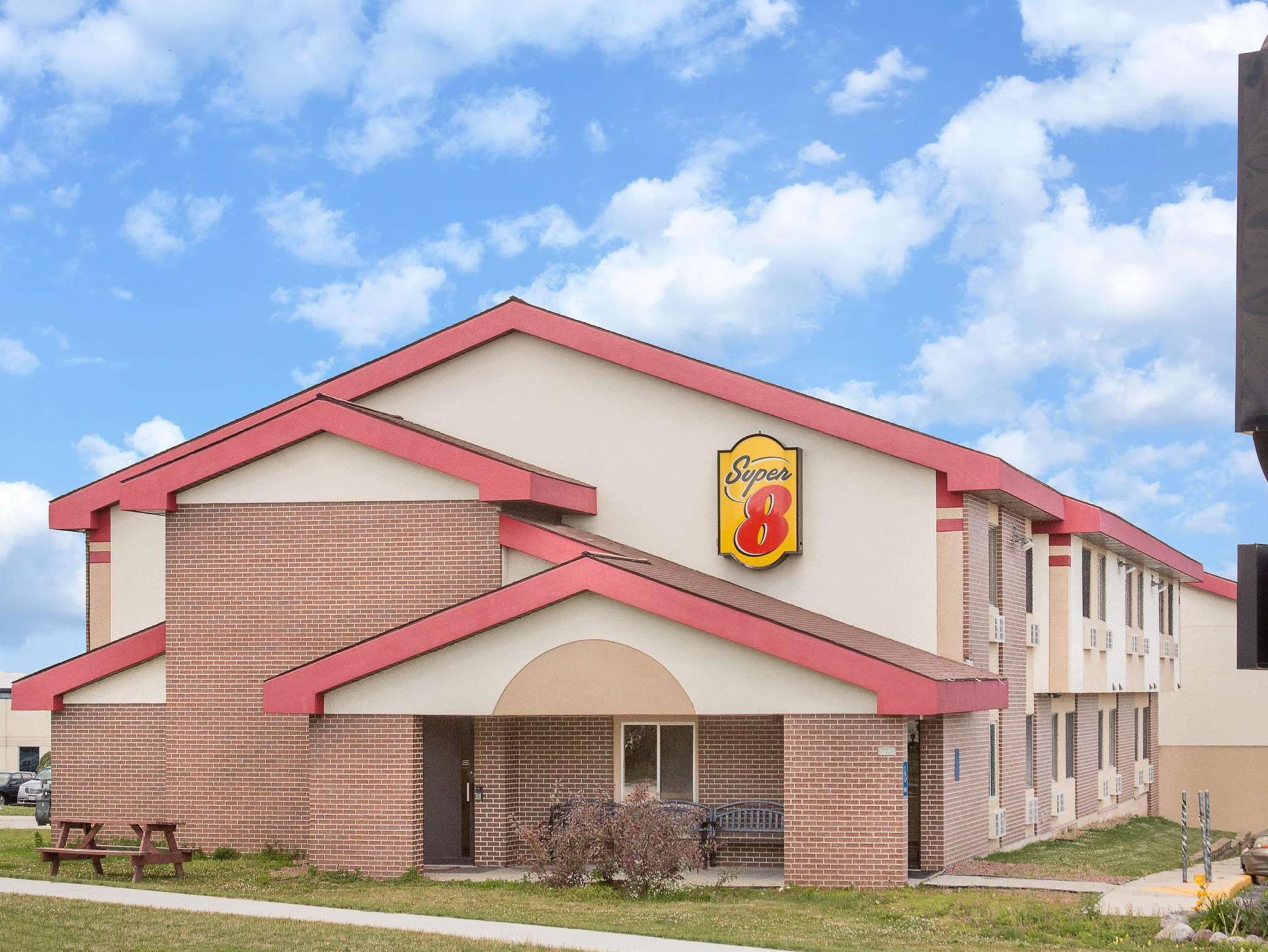 Super 8 By Wyndham Sheboygan Wi Μοτέλ Εξωτερικό φωτογραφία